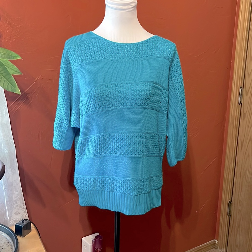 KIM ROGERS SWEATER………………156